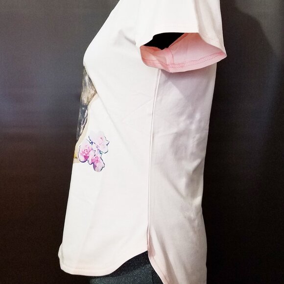 Junior Women’s Lt.Pink Euntique High-Low Scoop Neck Graphic T-Shirt Loungewear - Picture 3 of 3